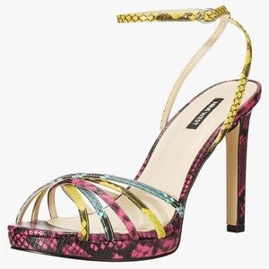 Nine West Multicolor Strappy Faux Snakeskin Heels . In EUC Size 9